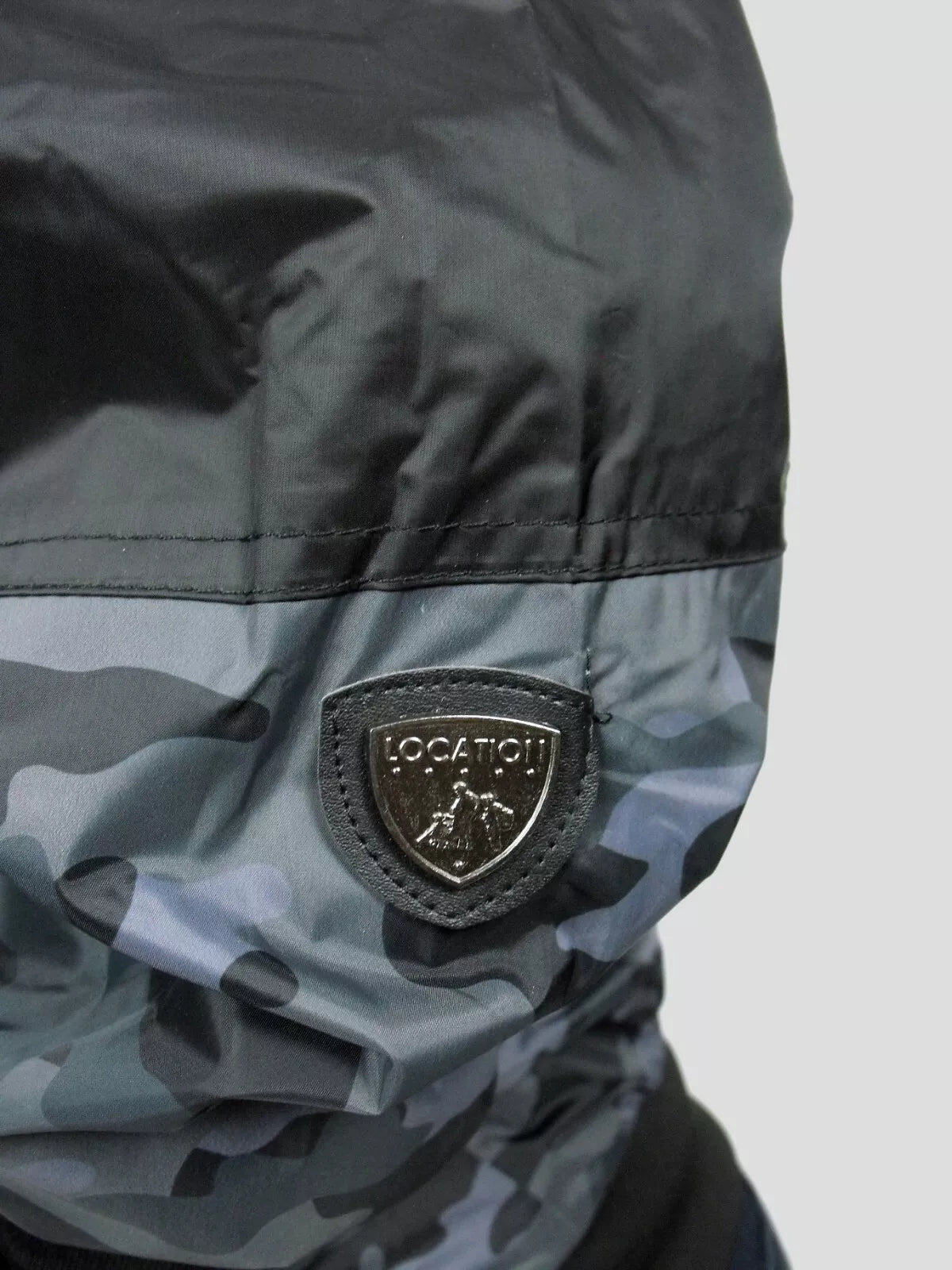 Hunter WR Goggle Bomber Jacket Camo and Black Bomber Jacket s-l1600WR9_92f21ba8-1405-4a68-b95e-11f98ad9bcf2 Location Clothing